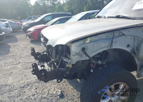 2003 Lexus Lx 470 z USA, uszkodzony, nr VIN JTJHT00W233529366